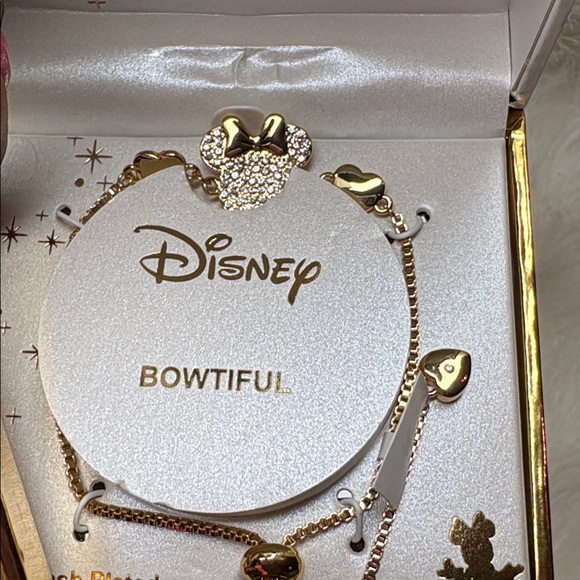 Disney Bowtiful Gold Plated Set - Picture 3 of 3